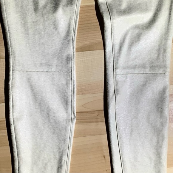 7 FOR ALL MANKIND SKINNY CREAM FAUX SUEDE PANTS SIZE 26 - Picture 9 of 15